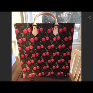 LV Cerise sac plat
